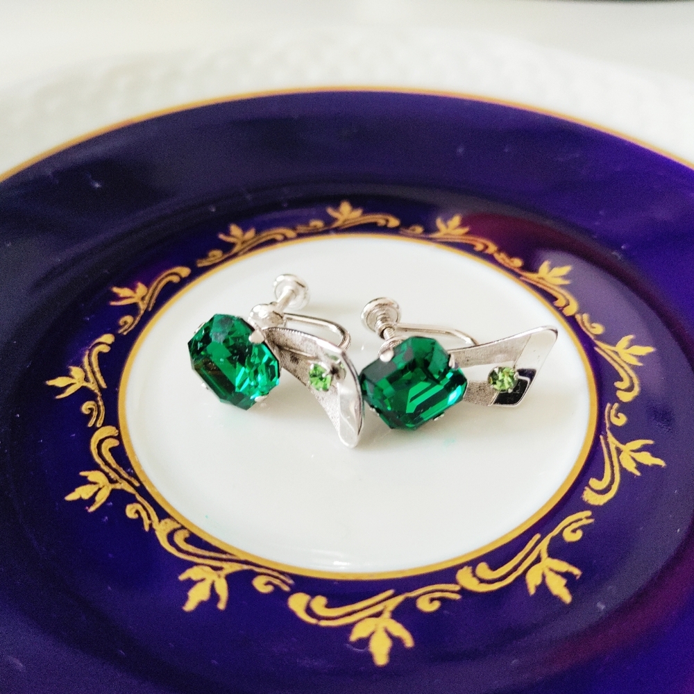 Vintage Van Dell Sterling Silver Earrings withEmerald Cut Green Simulated Stone